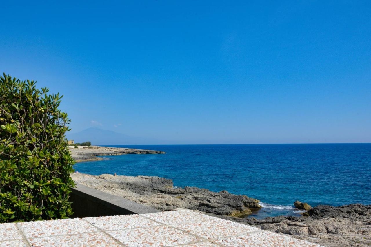 アウグスタ La Casa In Riva Al Mareヴィラ エクステリア 写真