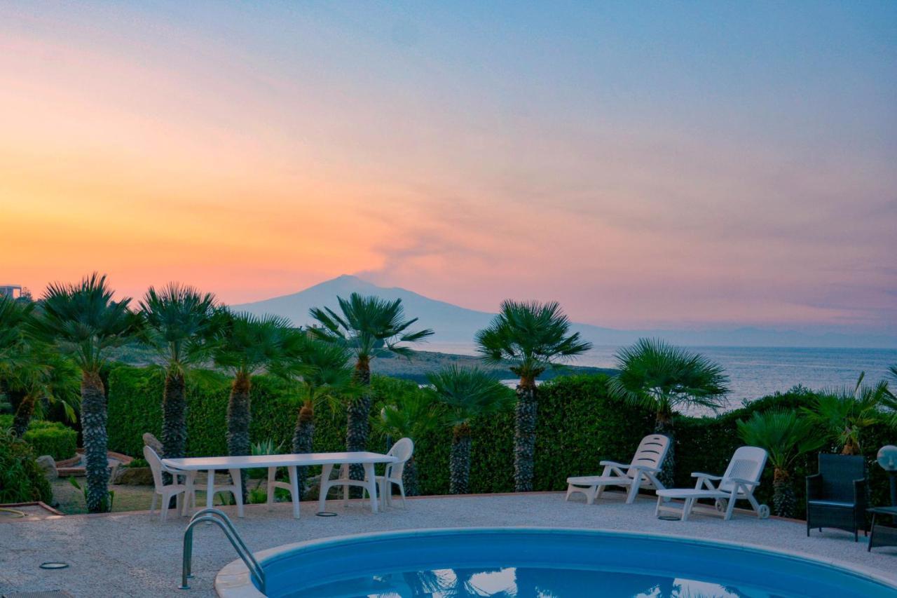 アウグスタ La Casa In Riva Al Mareヴィラ エクステリア 写真