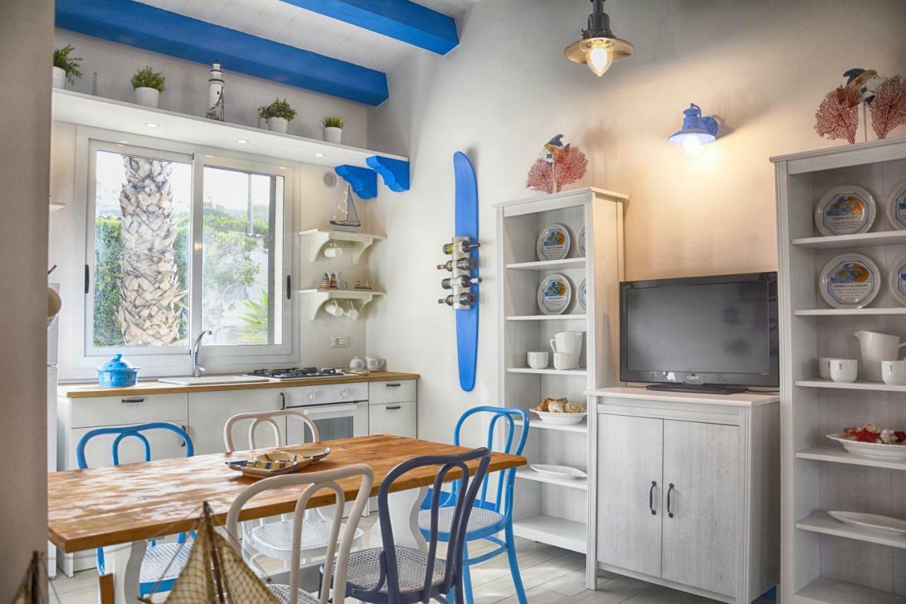 アウグスタ La Casa In Riva Al Mareヴィラ エクステリア 写真